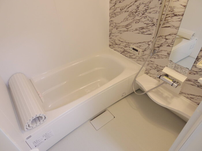 バス・シャワールーム　一坪タイプ浴室