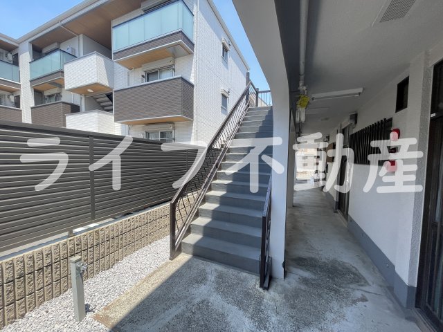 ロビー　建物の内部です