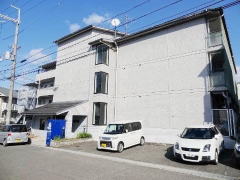 建物外観　外観写真（昼）