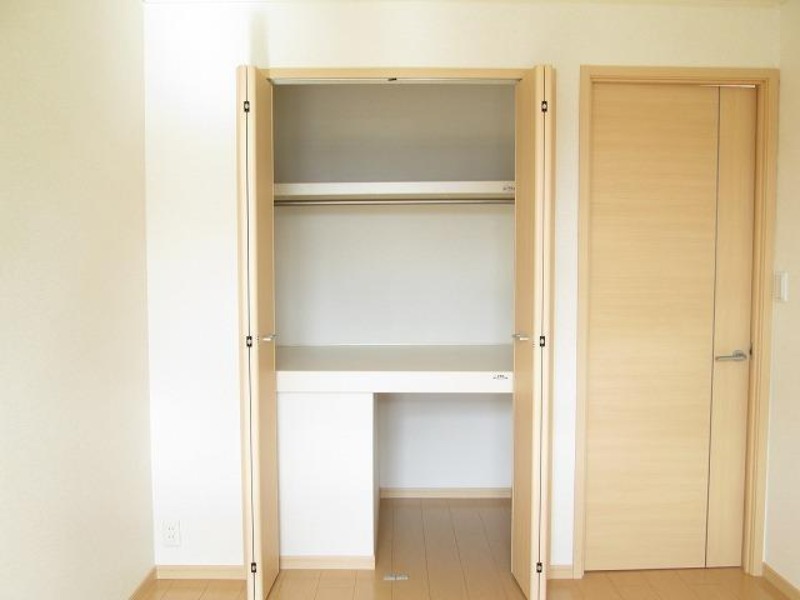 収納　図面と現状に相違がある場合には現状を優先