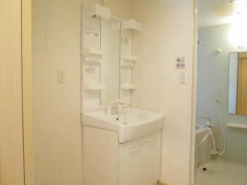 洗面設備　図面と現状に相違がある場合には現状を優先