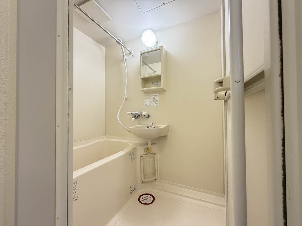 バス・シャワールーム　浴室