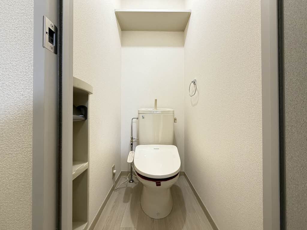 トイレ　トイレ