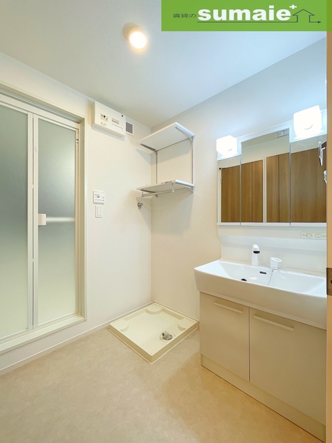 洗面設備　同仕様写真