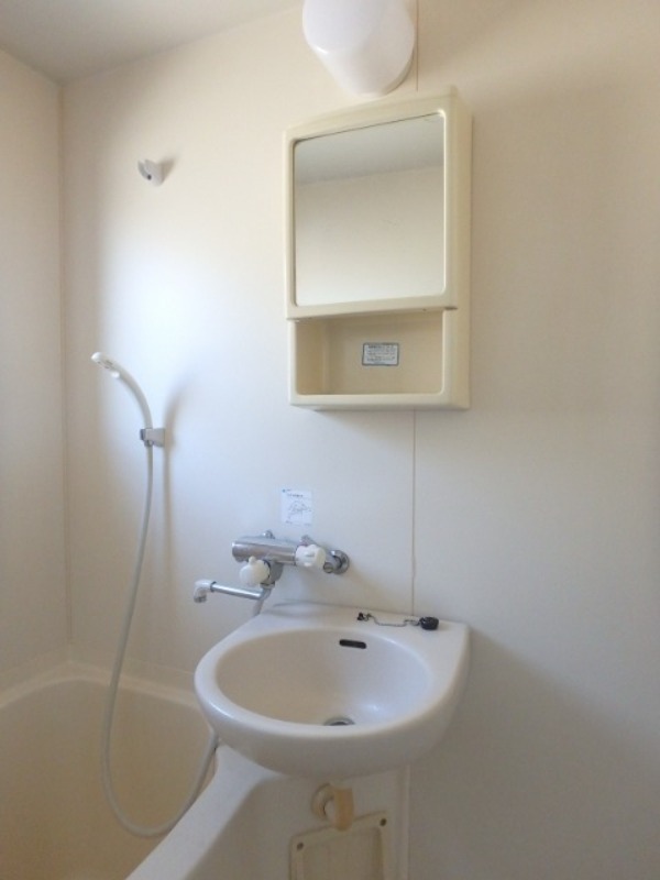 洗面設備　図面と現状に相違がある場合には現状を優先