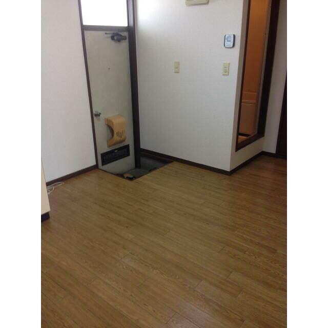 玄関　現況優先