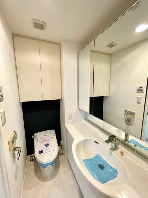 洗面設備　広い洗面スペース