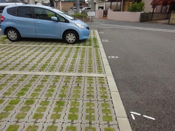 駐車場　駐車場！