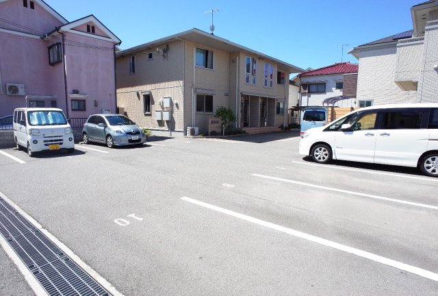 駐車場　駐輪場