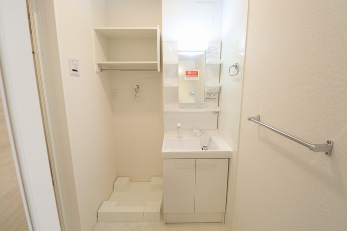 洗面設備　洗髪洗面化粧台