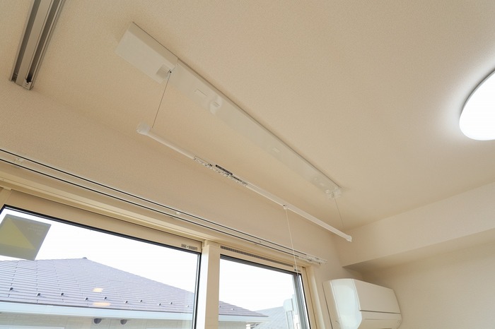 その他設備　室内物干し