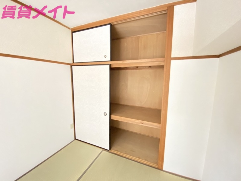 収納　別部屋参考写真です。