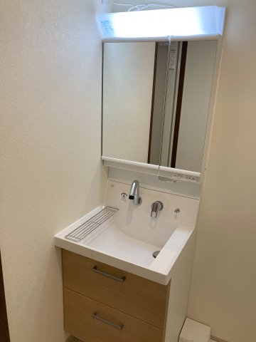 洗面設備　サンテラス令和-KNレジデンス-