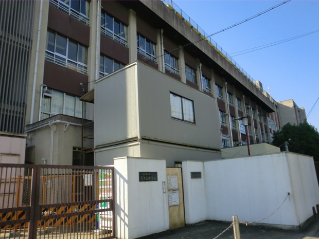 中学校　大阪市立美津島中学校（中学校）まで268m