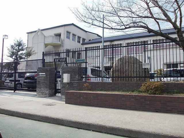 小学校　神戸市立伊川谷小学校（小学校）まで750m