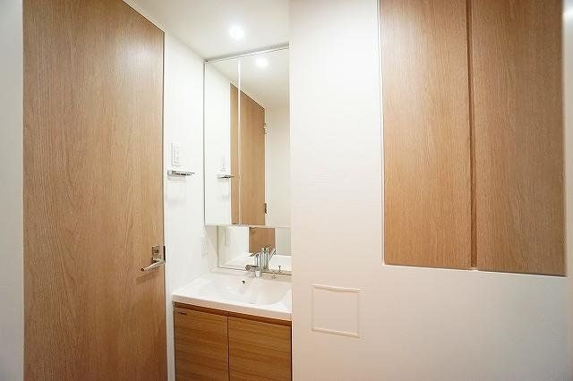 洗面設備　※写真は別のお部屋です