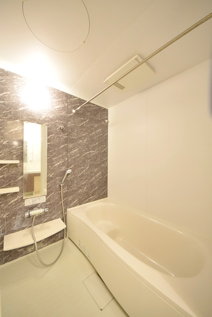 バス・シャワールーム　～一日の疲れを癒しましょうっ～