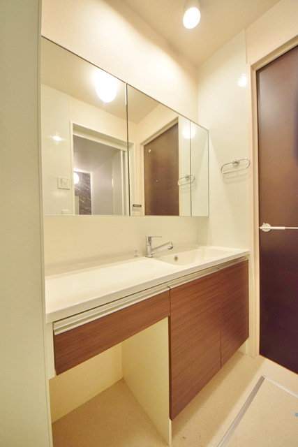 洗面設備　～朝の準備の強い味方っ～