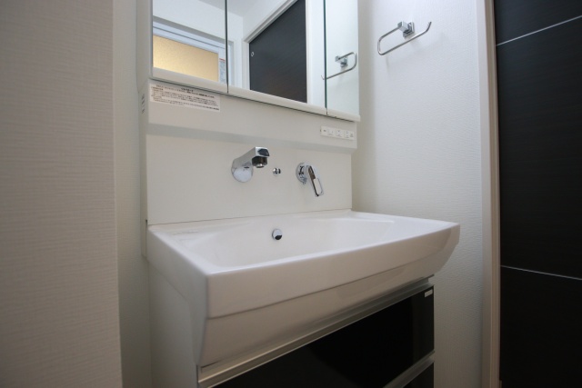 洗面設備　※別室の参考写真の為、現況優先です。