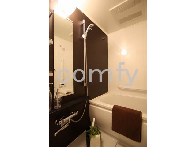 バス・シャワールーム　追炊き・浴室乾燥機付きバス