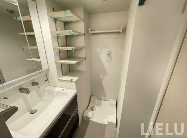 洗面設備　同シリーズ物件のモデルルームになります※現況優先