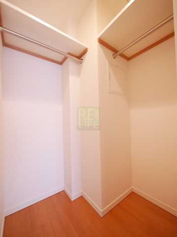 収納　レジディア水道橋