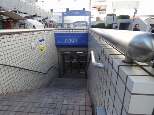 ショッピングセンター　横浜ポルタ（ショッピングセンター）まで968m