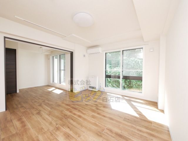 その他設備　エアコン完備で暑い夏も快適です♪