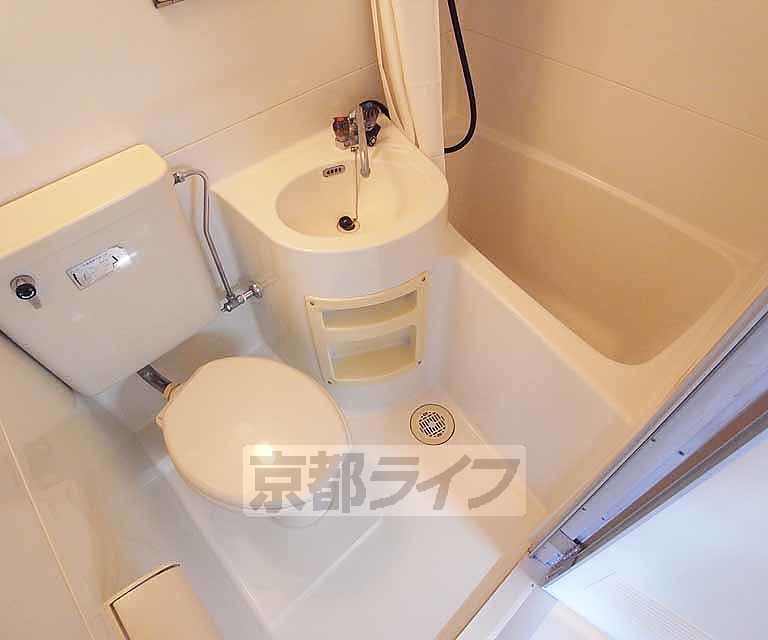 トイレ　・お問合せは京都ライフまで・