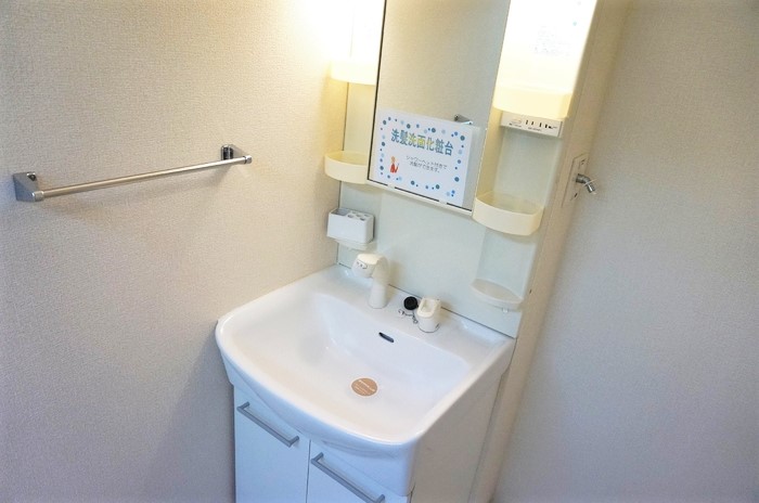 洗面設備　脱衣所、洗濯機置き場