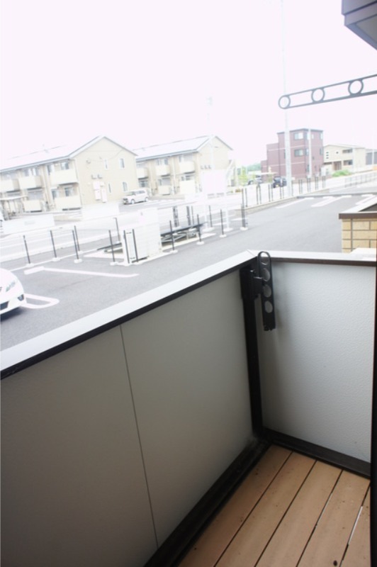 バルコニー　図面と現状に相違がある場合には現状を優先