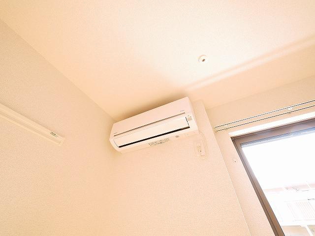 その他設備　エアコン一台付き