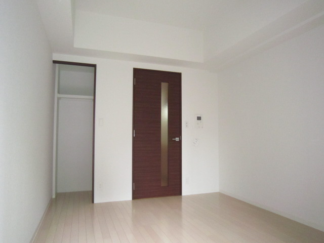 居室・リビング　写真は同マンションの別のお部屋のものです