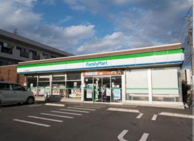 コンビニ　ファミリーマート国分寺光町店（コンビニ）まで662m