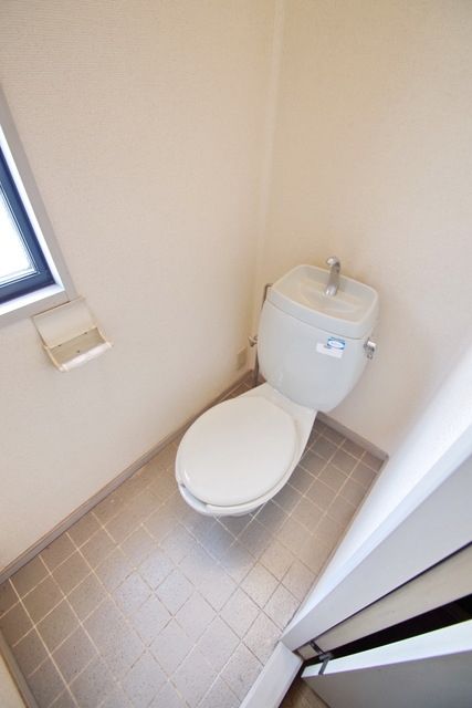 トイレ　★お部屋探しはタウンハウジング稲田堤店まで★