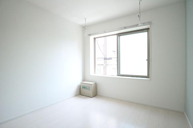 居室・リビング　内装