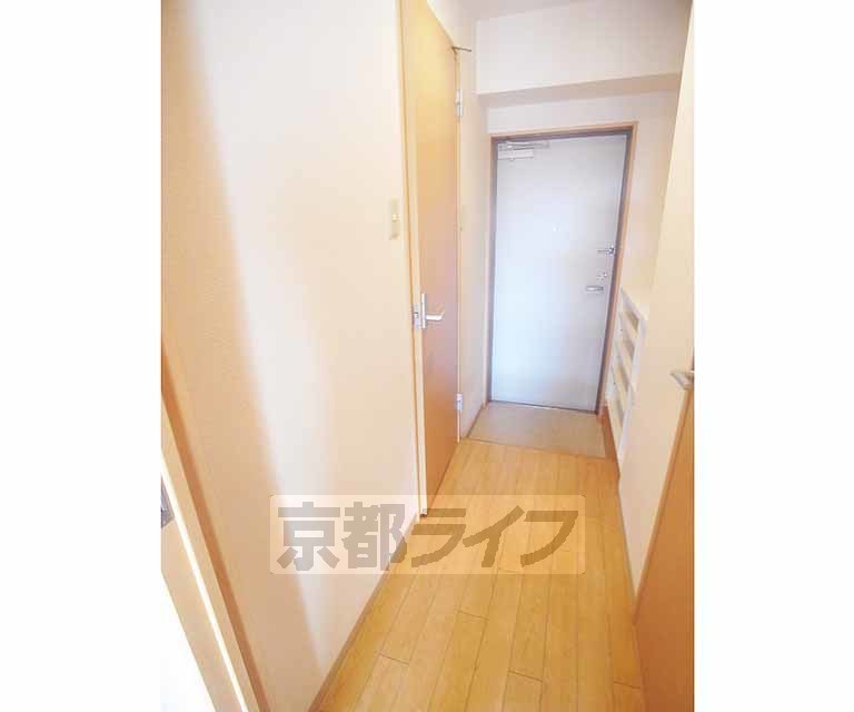 その他部屋・スペース　すっきりとした廊下です。