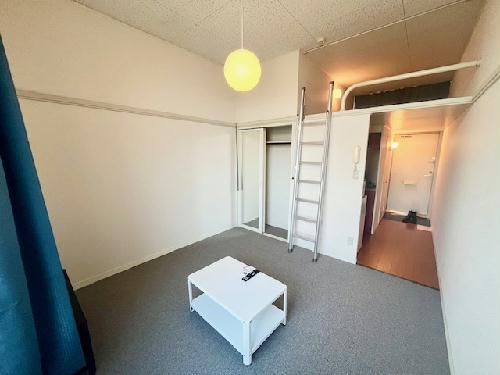 居室・リビング　設備・使用は号室により異なる為、現状を優先いたします