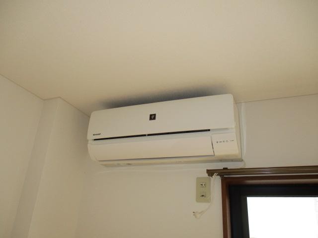 その他設備　エアコンで快適な生活を！！