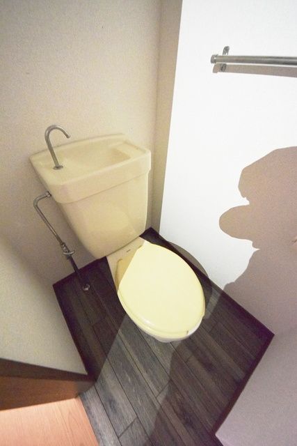 トイレ　★お部屋探しはタウンハウジング高幡不動店まで★