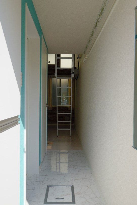 玄関　同タイプ参考写真です。