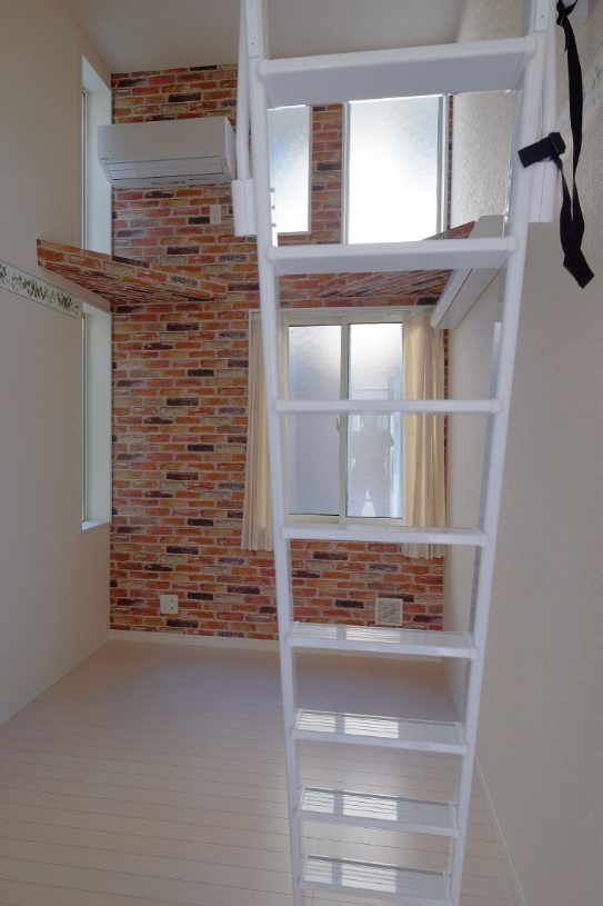 居室・リビング　同タイプ参考写真です。