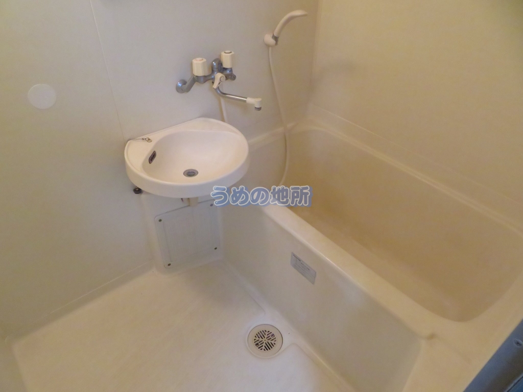 バス・シャワールーム　浴室