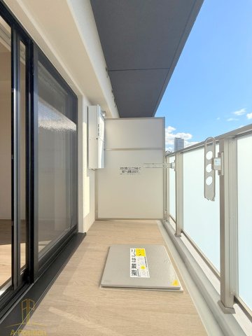 バルコニー　リヴェント難波ウエスト