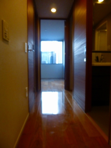 玄関　ライオンズ府中駅前