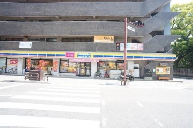 コンビニ　ミニストップ 博多駅前3丁目店（コンビニ）まで242m