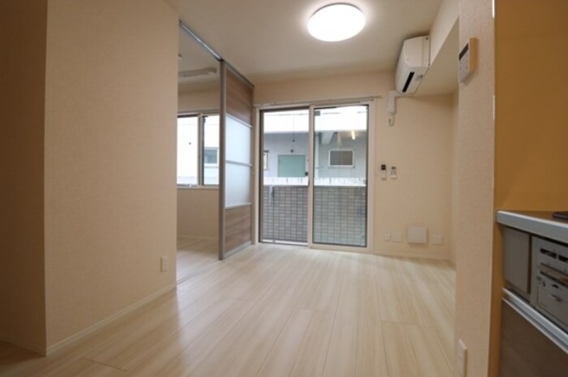 居室・リビング　図面と現状に相違がある場合には現状を優先