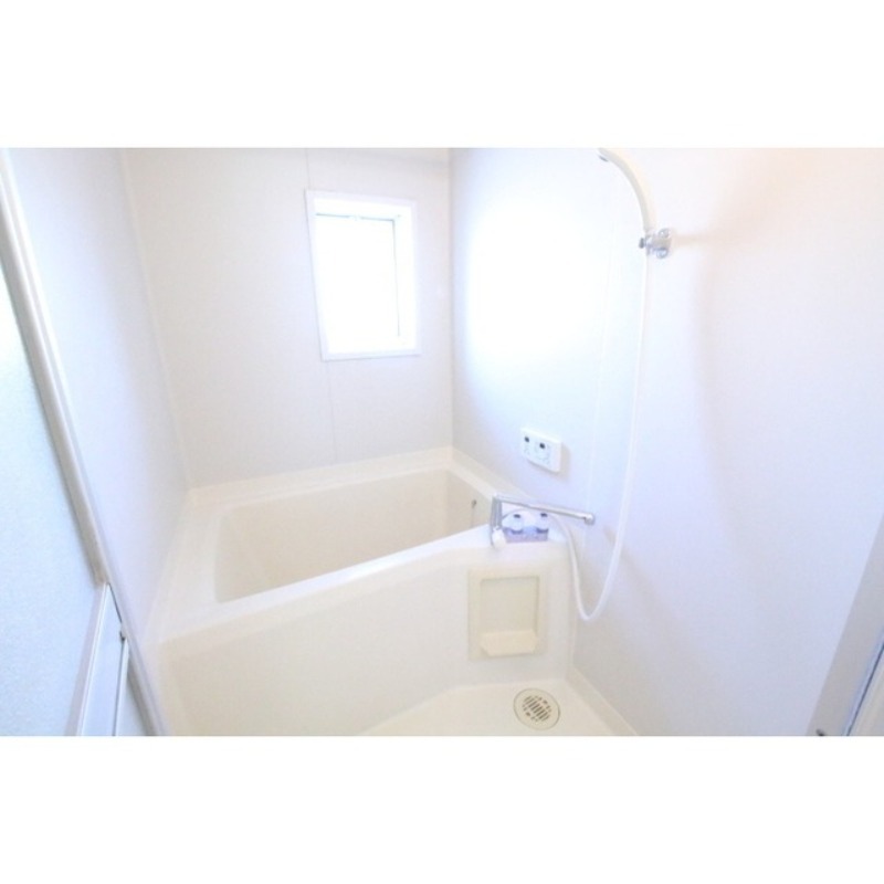 バス・シャワールーム　図面と現状に相違がある場合には現状を優先