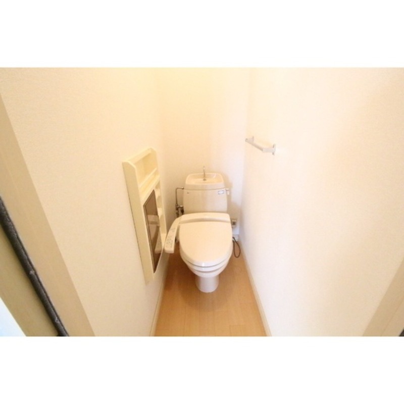 トイレ　図面と現状に相違がある場合には現状を優先