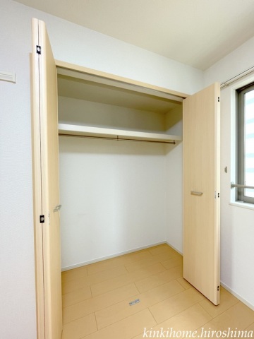 収納　写真は参考写真です。現況を優先してください。